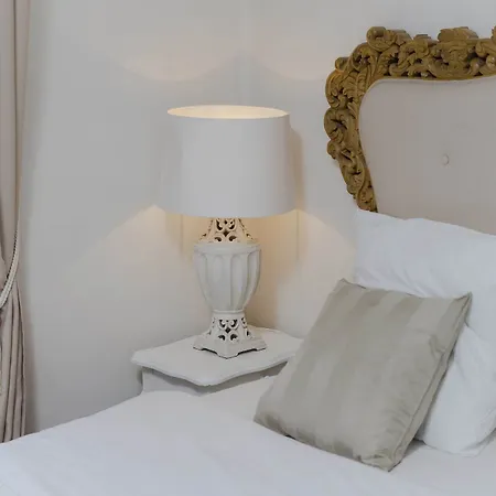 The Thonet House - A Luxury Historic Collection Appartement *